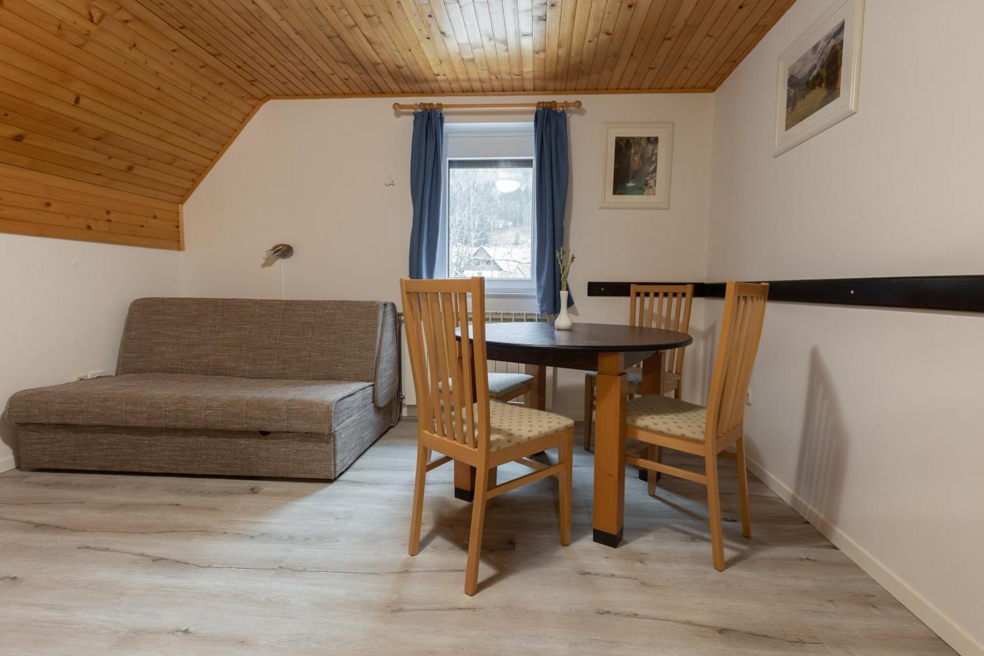 Metoja Appartement Soča Buitenkant foto