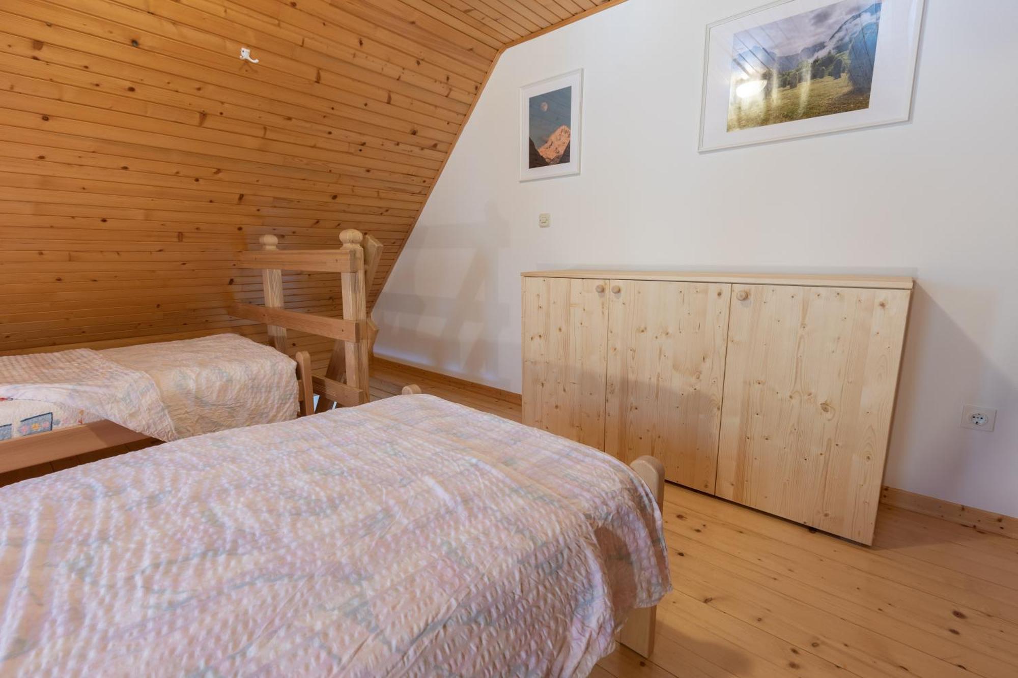 Metoja Appartement Soča Buitenkant foto